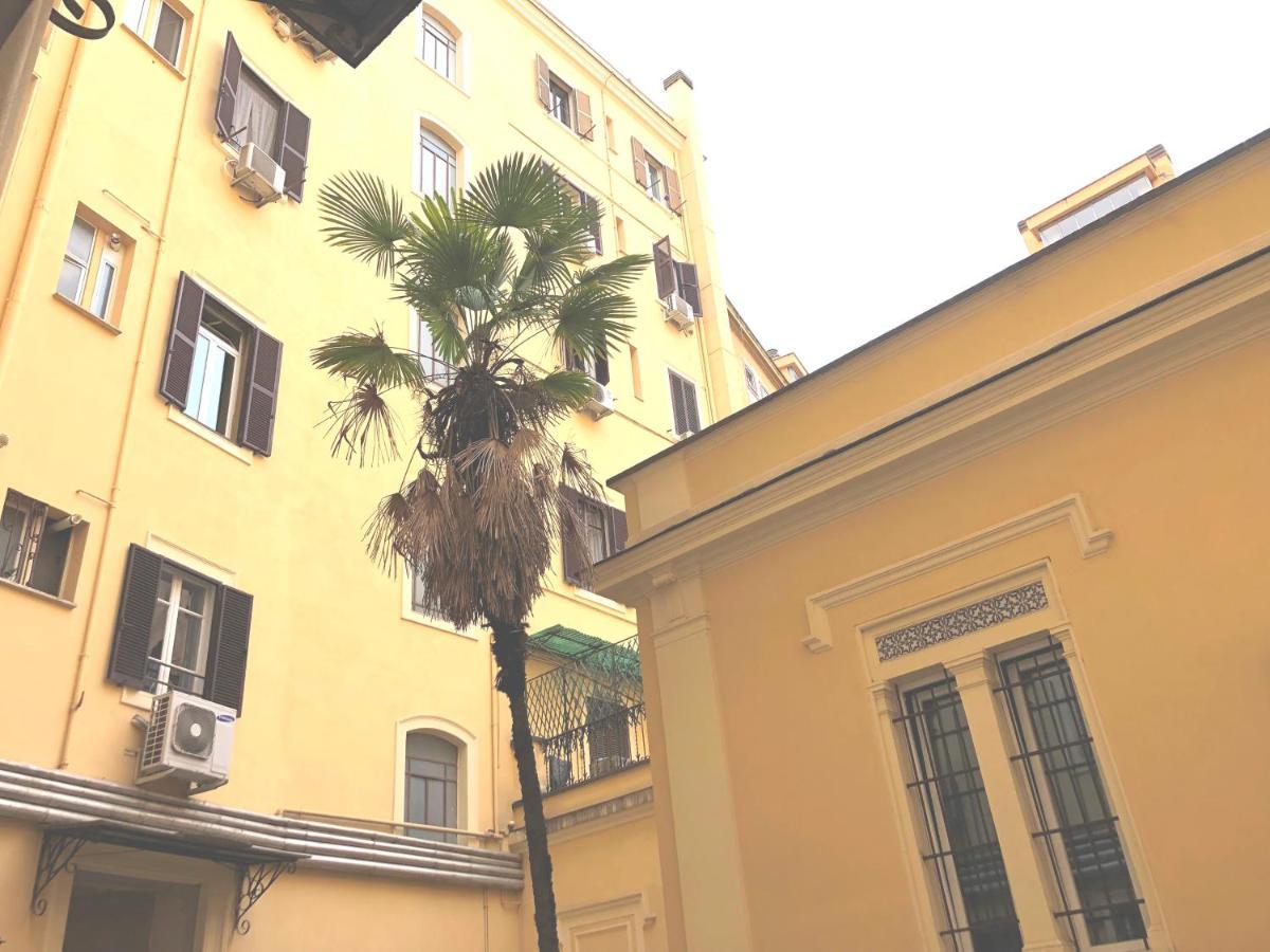 Manfredi House San Pietro Hotel Rome Exterior photo